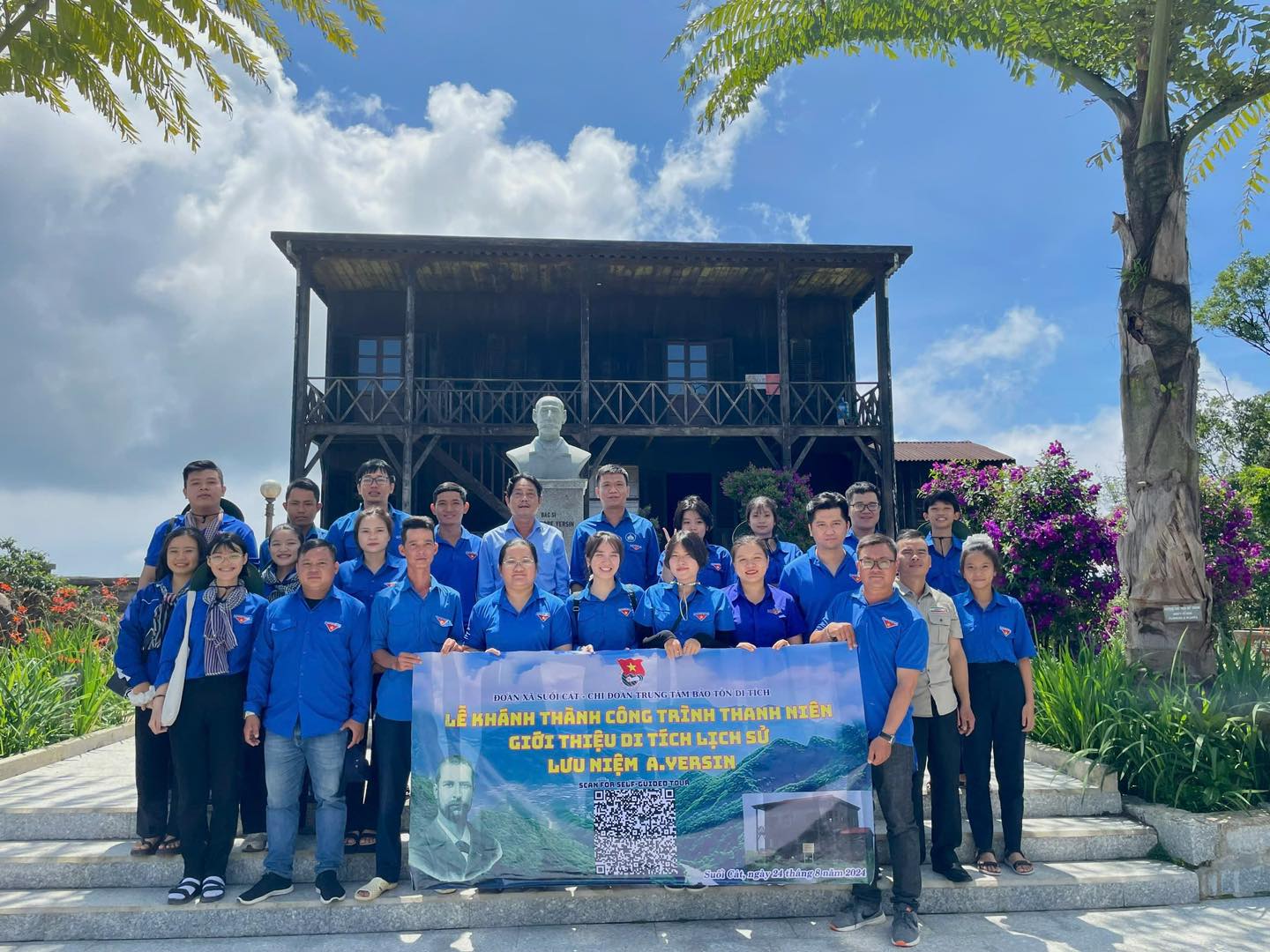 KHÁNH THÀNH CÔNG TRÌNH THANH NIÊN TẠI KHU DI TÍCH NHÀ LÀM VIỆC BÁC SĨ A. YERSIN