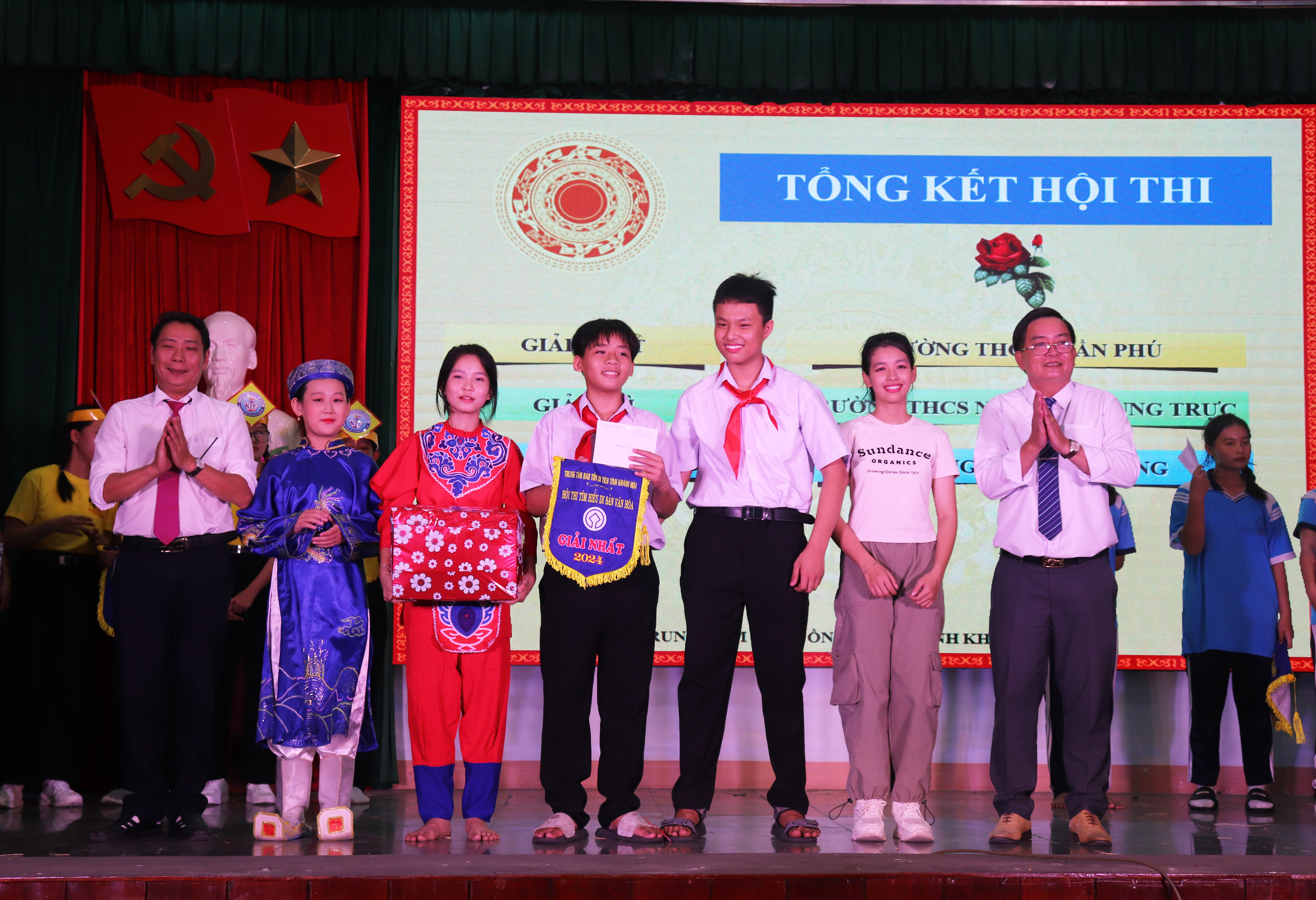 VẠN NINH MỞ MÀN HỘI THI “TÌM HIỂU DI SẢN VĂN HÓA” CẤP HUYỆN NĂM 2024 