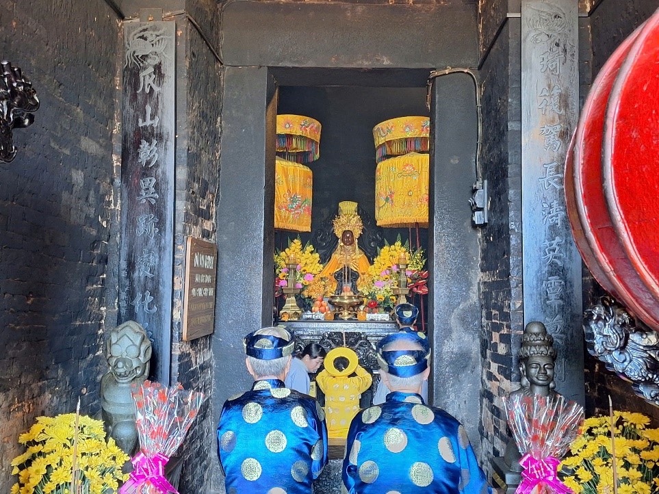 LỄ THAY Y THÁNG 7 ÂM LỊCH  TẠI DI TÍCH THÁP BÀ PONAGAR NHA TRANG