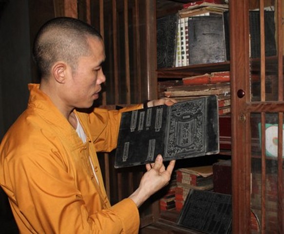 MỘC BẢN CHÙA VĨNH NGHIÊM
