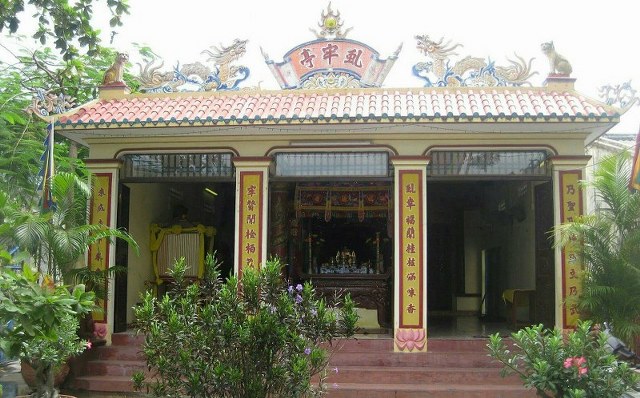 ĐÌNH - LĂNG CÙ LAO