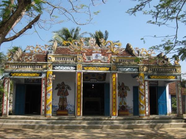 ĐÌNH PHỤNG CANG