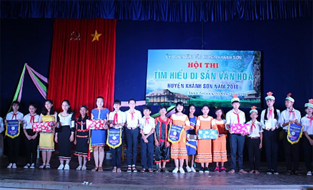 HỘI THI TÌM HIỂU DI SẢN VĂN HÓA HUYỆN KHÁNH SƠN NĂM 2018