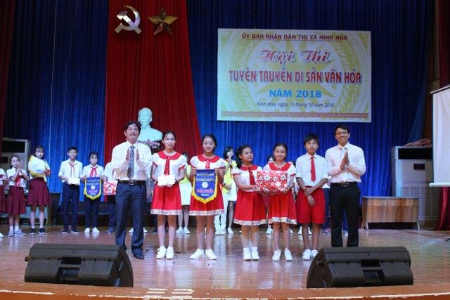 THỊ XÃ NINH HÒA HƯỞNG ỨNG HỘI THI TUYÊN TRUYỀN  DI SẢN VĂN HÓA NĂM 2018