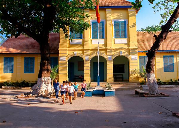 TRƯỜNG PHỦ DIÊN KHÁNH